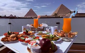 Locanda Pyramids View